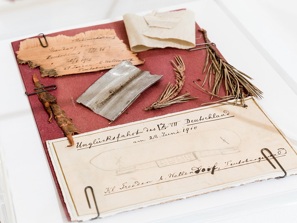 Devotionalien vom Absturz des LZ 7.